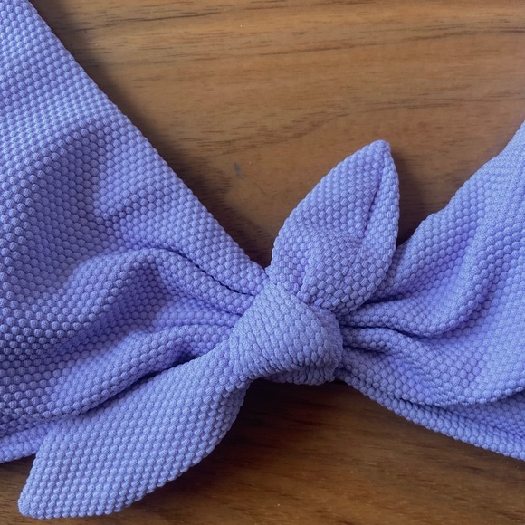 Knotted swim top - Picture 2 of 6